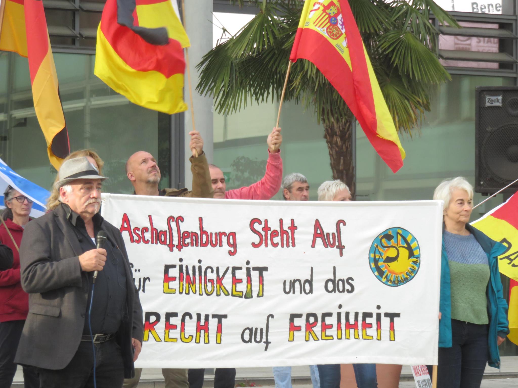 Derzeitige Proteste von »Aschaffenburg steht auf« & Co