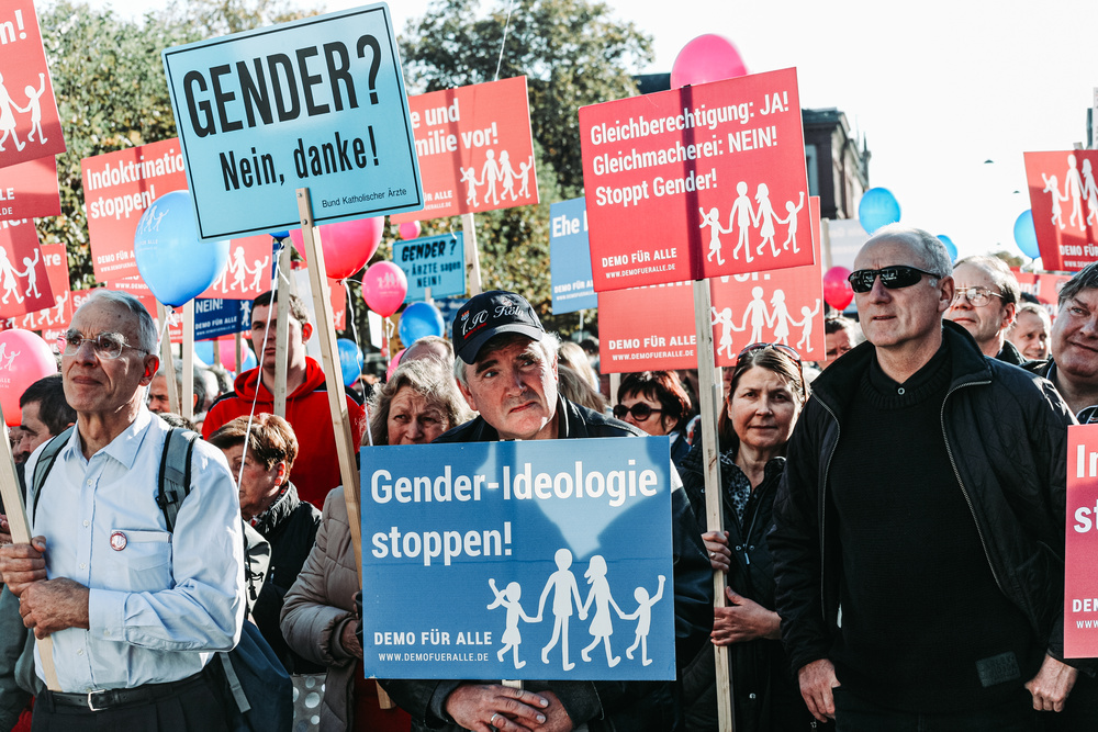 Antifeministische »Demo für alle« im Oktober 2016 in Wiesbaden. © Protestfotografie Frankfurt